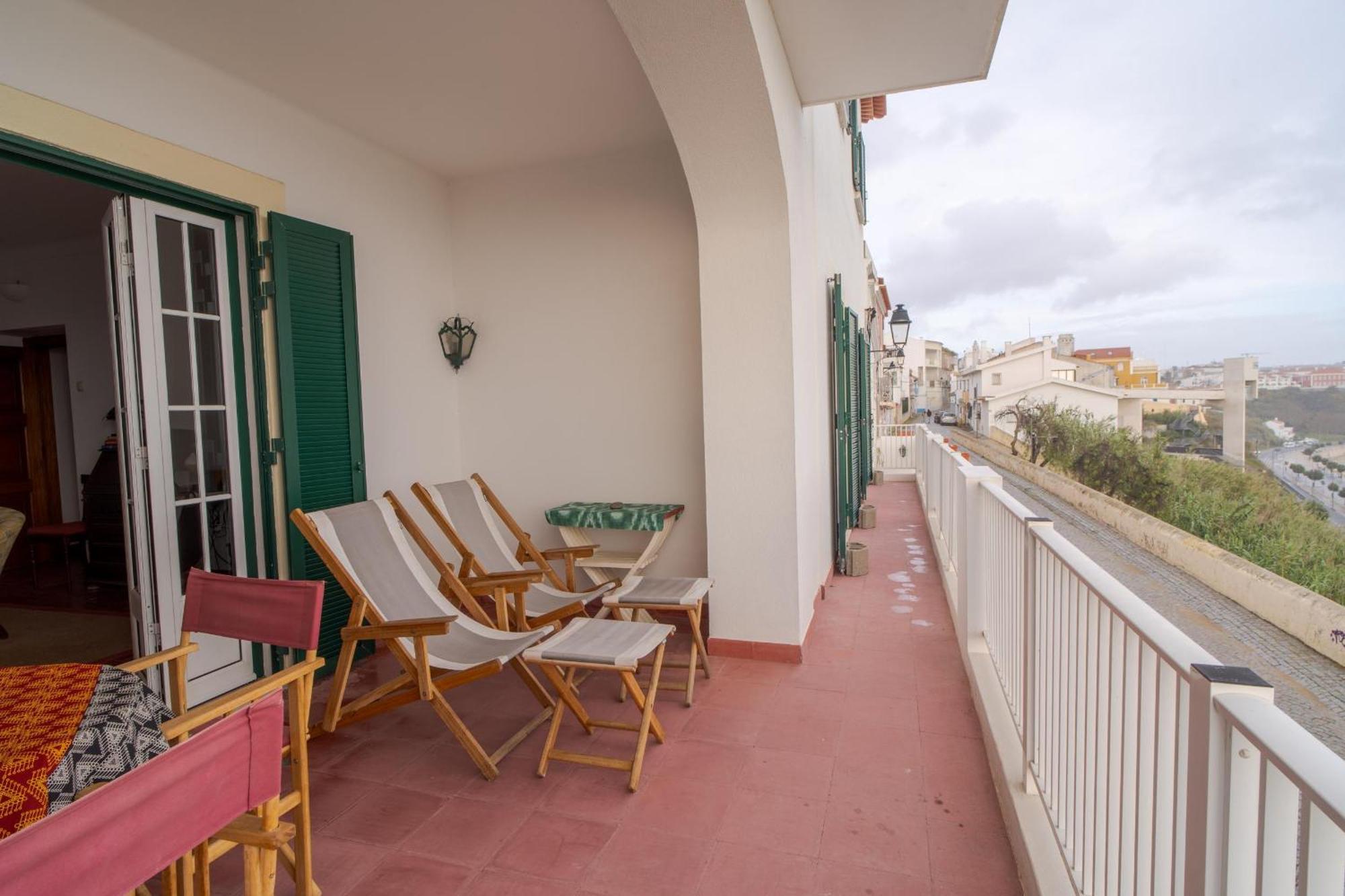 Manas Coliving Lägenhet Sines Exteriör bild