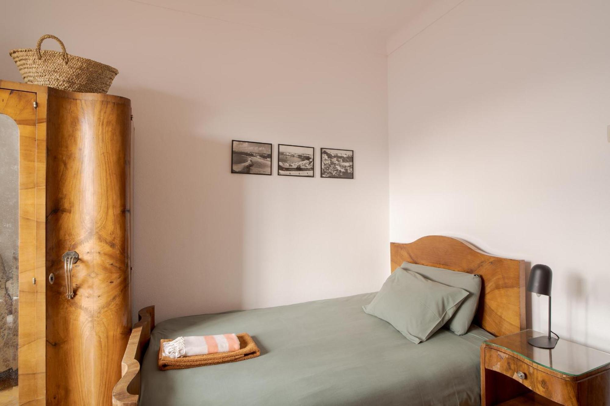 Manas Coliving Lägenhet Sines Exteriör bild