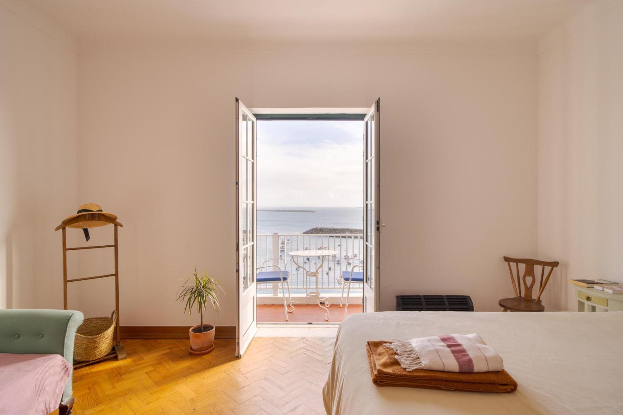 Manas Coliving Lägenhet Sines Exteriör bild