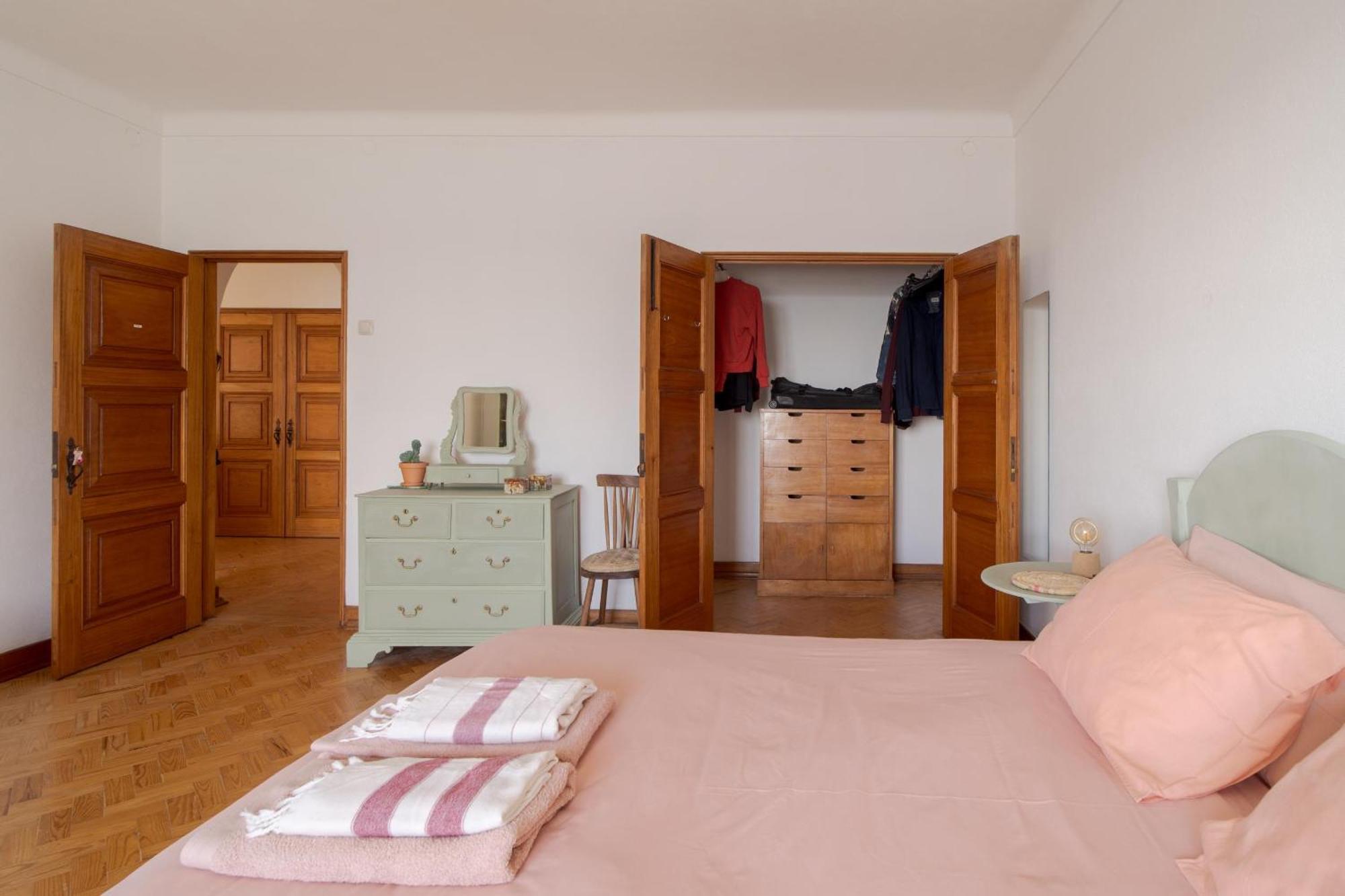 Manas Coliving Lägenhet Sines Exteriör bild
